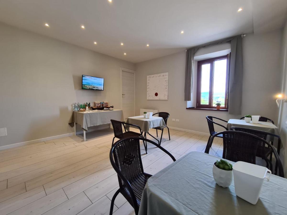 B&B Locanda De' Colli Синья Экстерьер фото